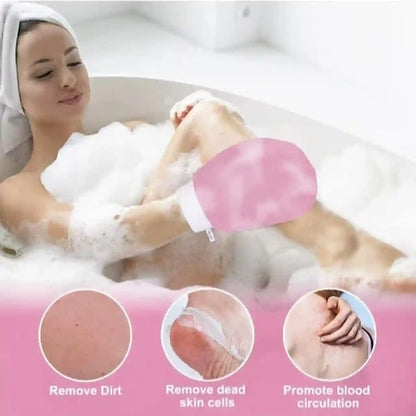 Woman in a bathtub with a pink exfoliating glove, surrounded by bubbles, with inset images showing product benefits.
