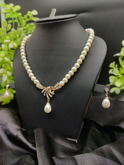 Timeless Pearl Necklace Set with Drop Earrings – Fashion Jewelry for Women