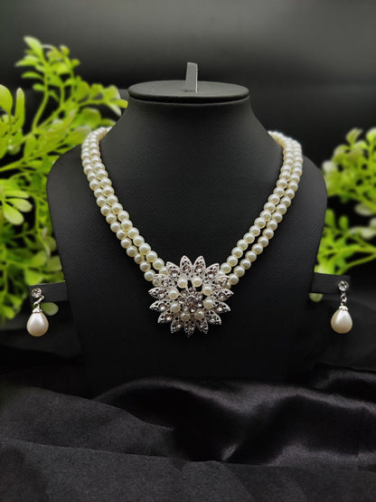 Timeless Pearl Necklace Set with Drop Earrings – Fashion Jewelry for Women