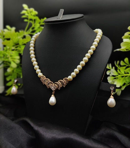 Timeless Pearl Necklace Set with Drop Earrings – Fashion Jewelry for Women