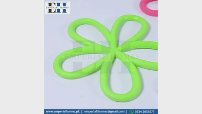 Pack of 2 Silicone Flower Hot Pot Mats – Heat Resistant Table Protectors